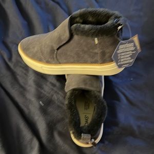 Tom’s Paxton boots(grey)